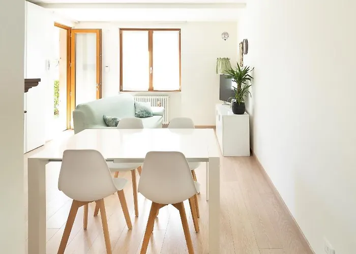 شقة Luminosa Casetta Per Due